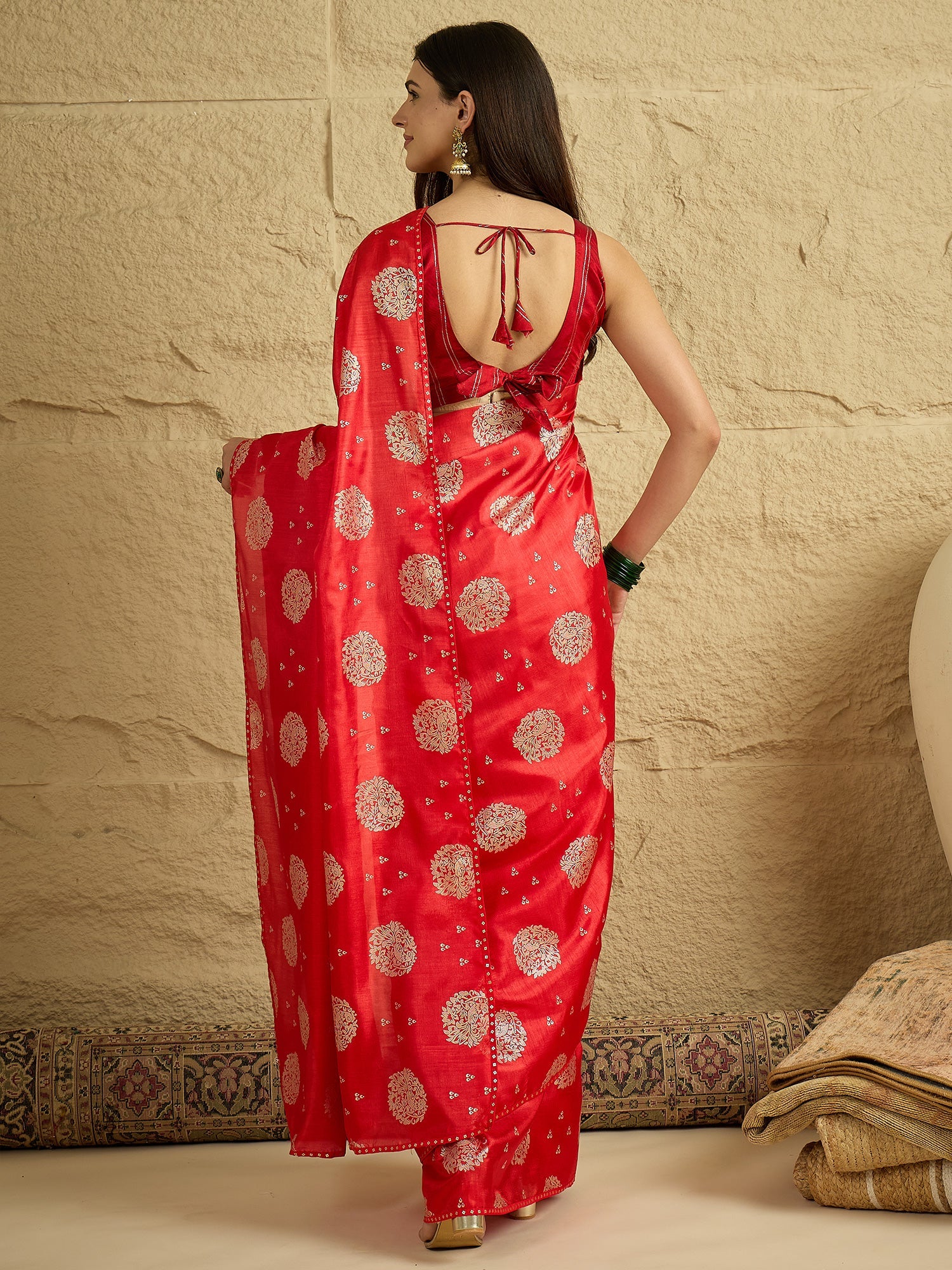 Red Silk Blend Traditional Woven Saree - Ressa