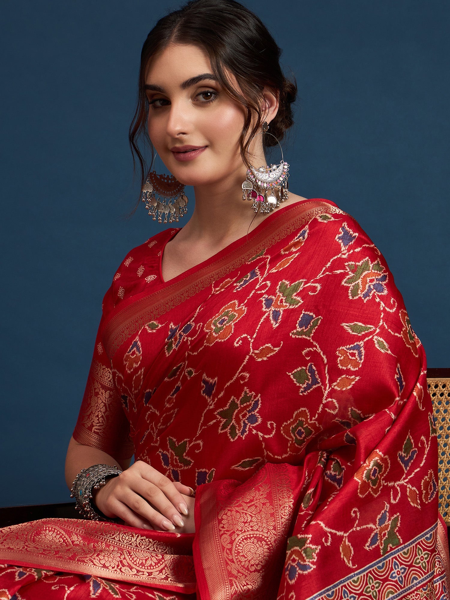 Red Silk Blend Wedding Wear Saree - Ressa