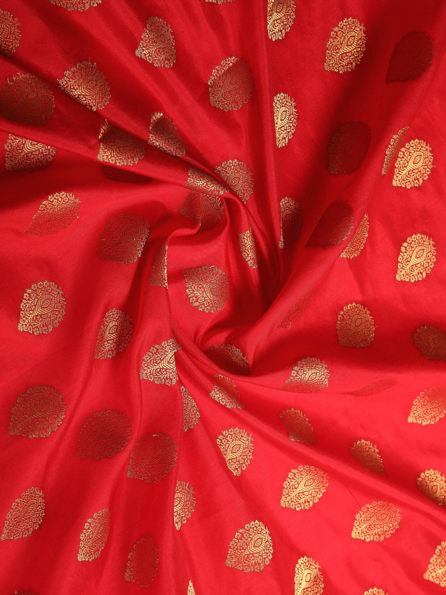 Red & Woven Banarasi Silk Saree - Ressa