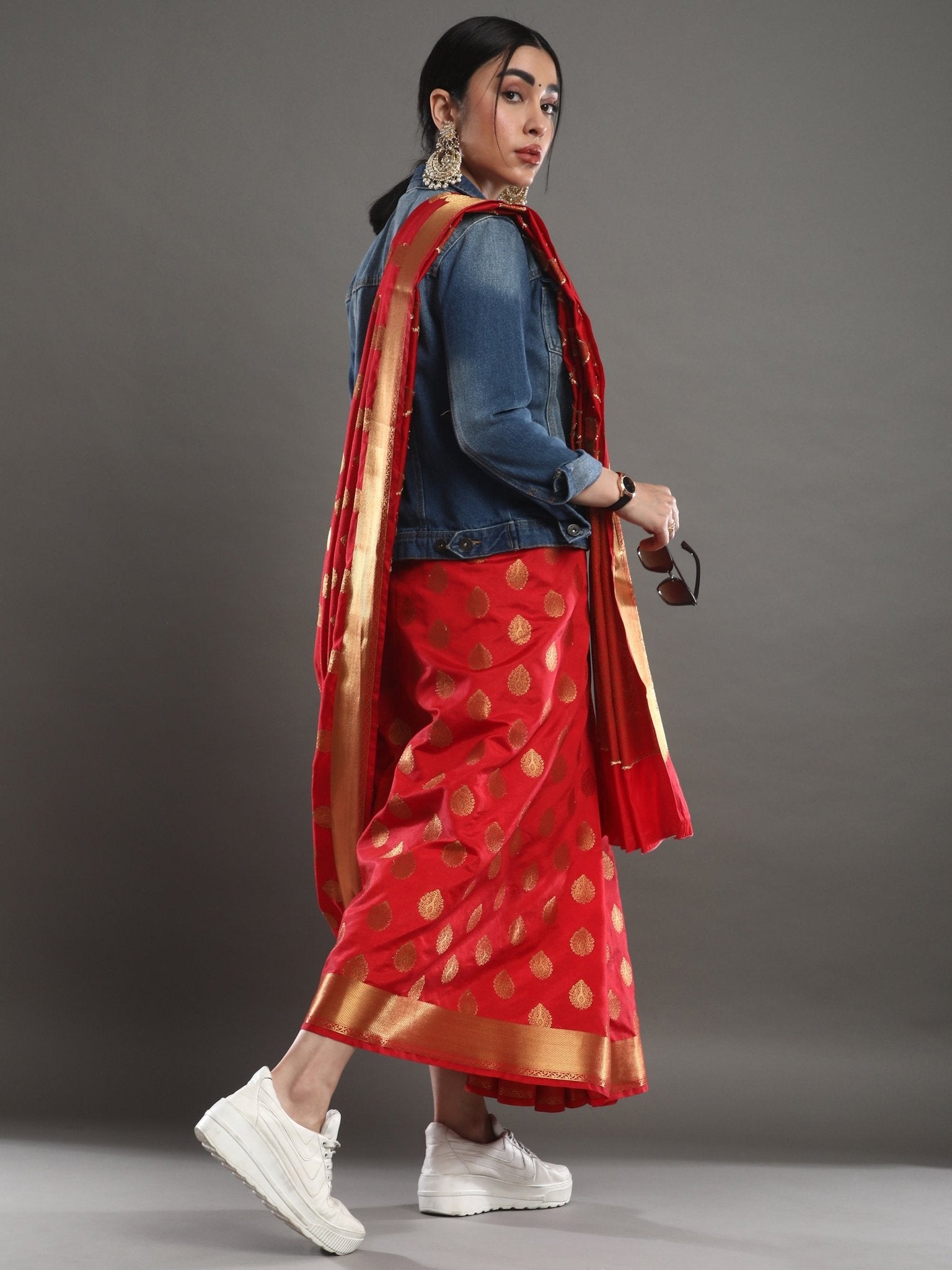 Red & Woven Banarasi Silk Saree - Ressa