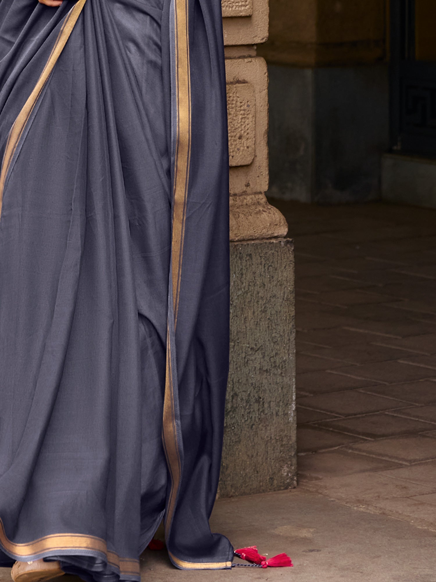 Royal Blue Cotton Paisley Border Saree - Ressa