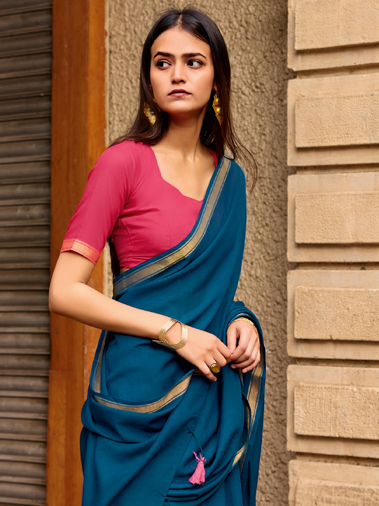 Royal Blue Paisley Border Saree&nbsp; - Ressa