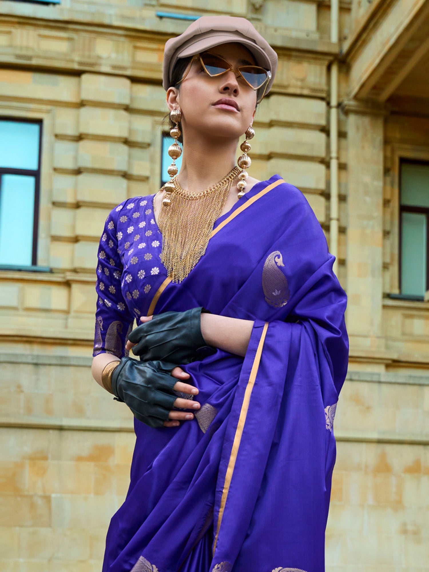 Royal Blue Silk Blend Zari Woven saree - Ressa