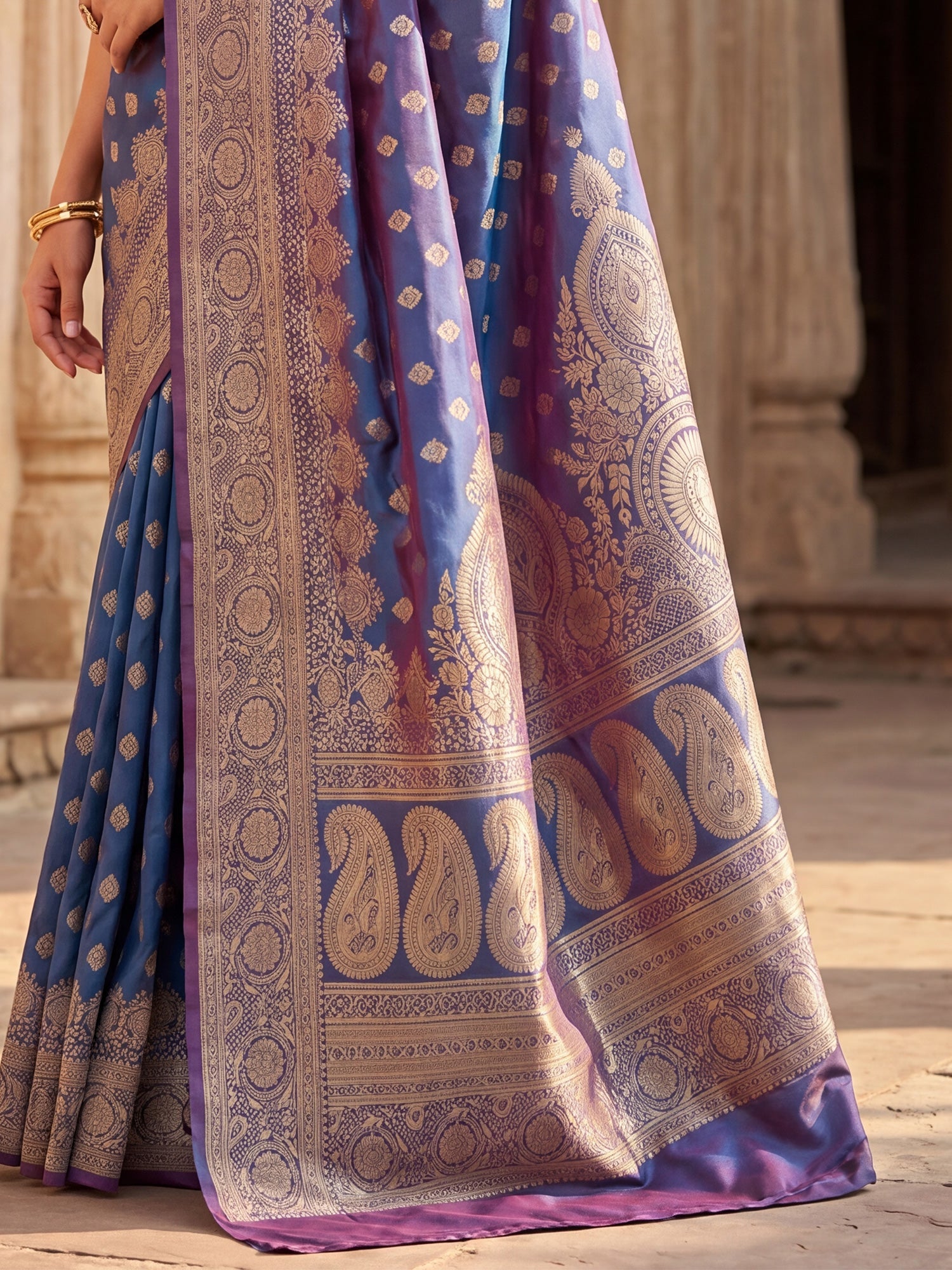 Saree Elegant Lavender - Blue Dual - Tone Banarasi Silk - Ressa