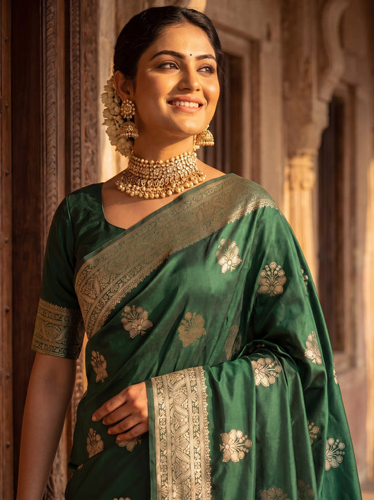Saree Emerald Green Floral Butti Banarasi Silk - Ressa
