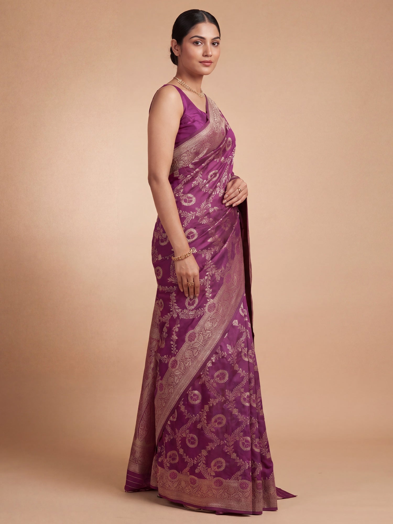 Saree Heirloom Wine Maroon Foliage Vine Banarasi Silk - Ressa