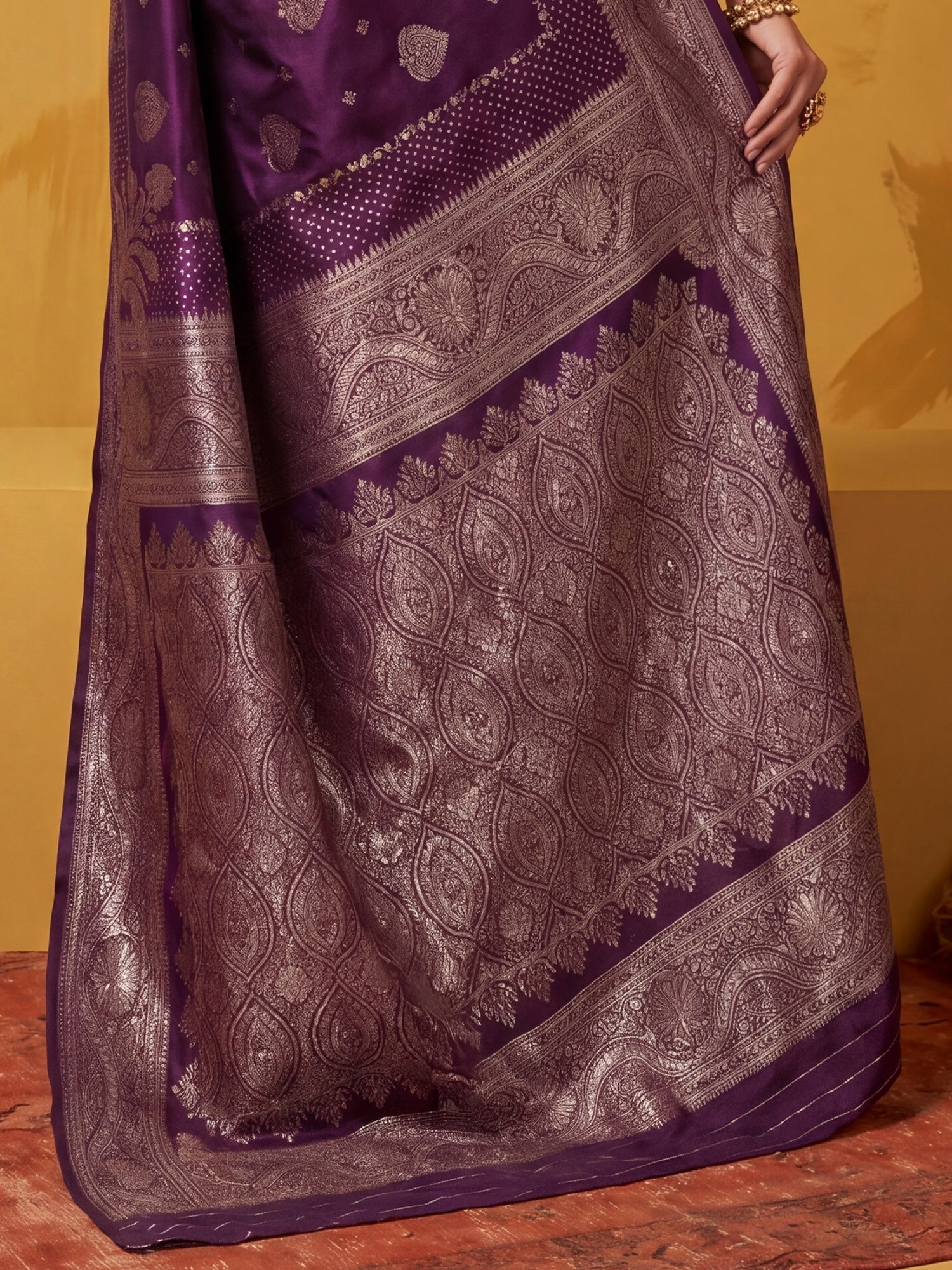 Saree Radiant Magenta Purple Floral Labyrinth Banarasi Silk - Ressa