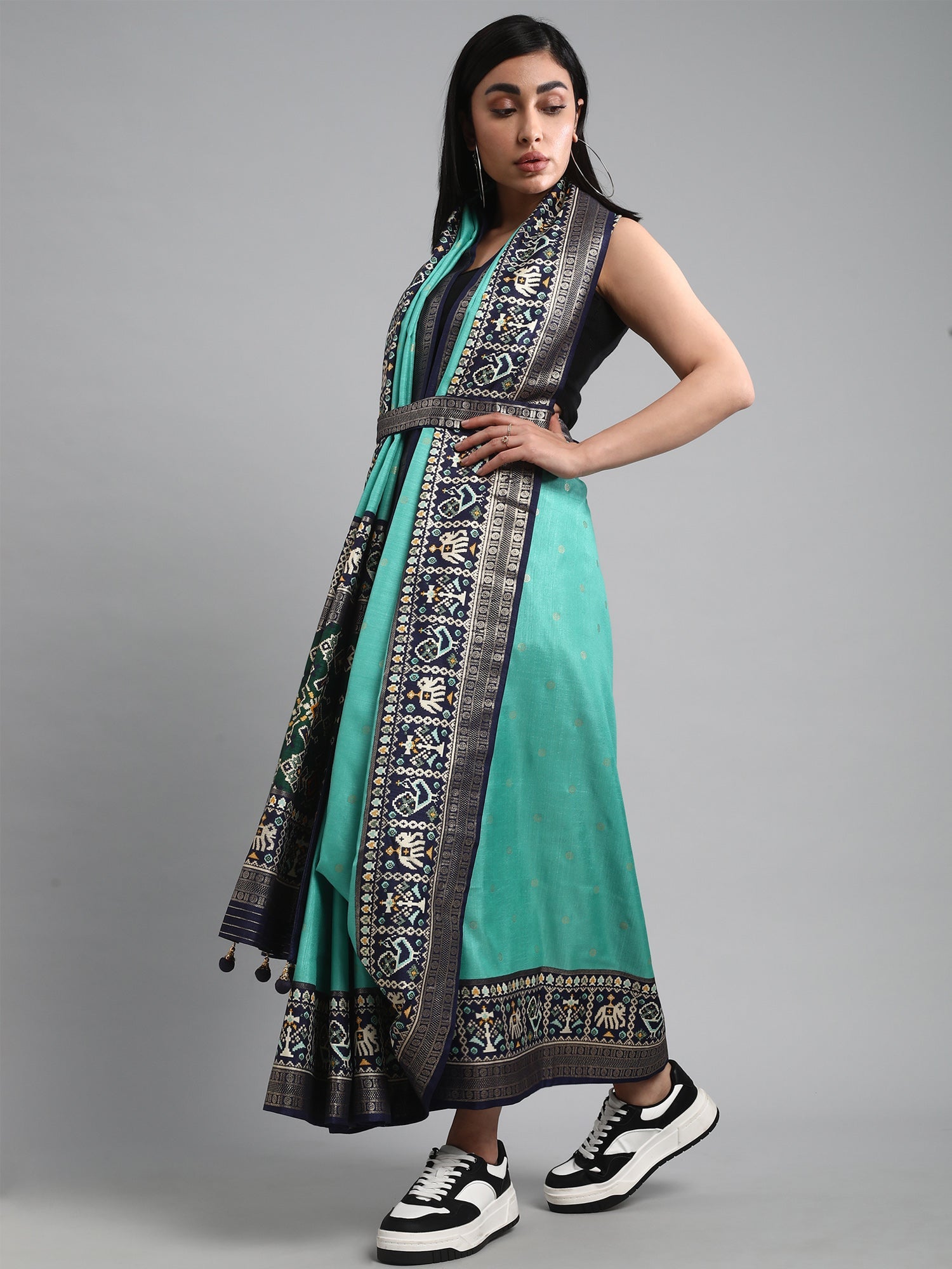Sea Green and Black Silk Blend Saree - Ressa
