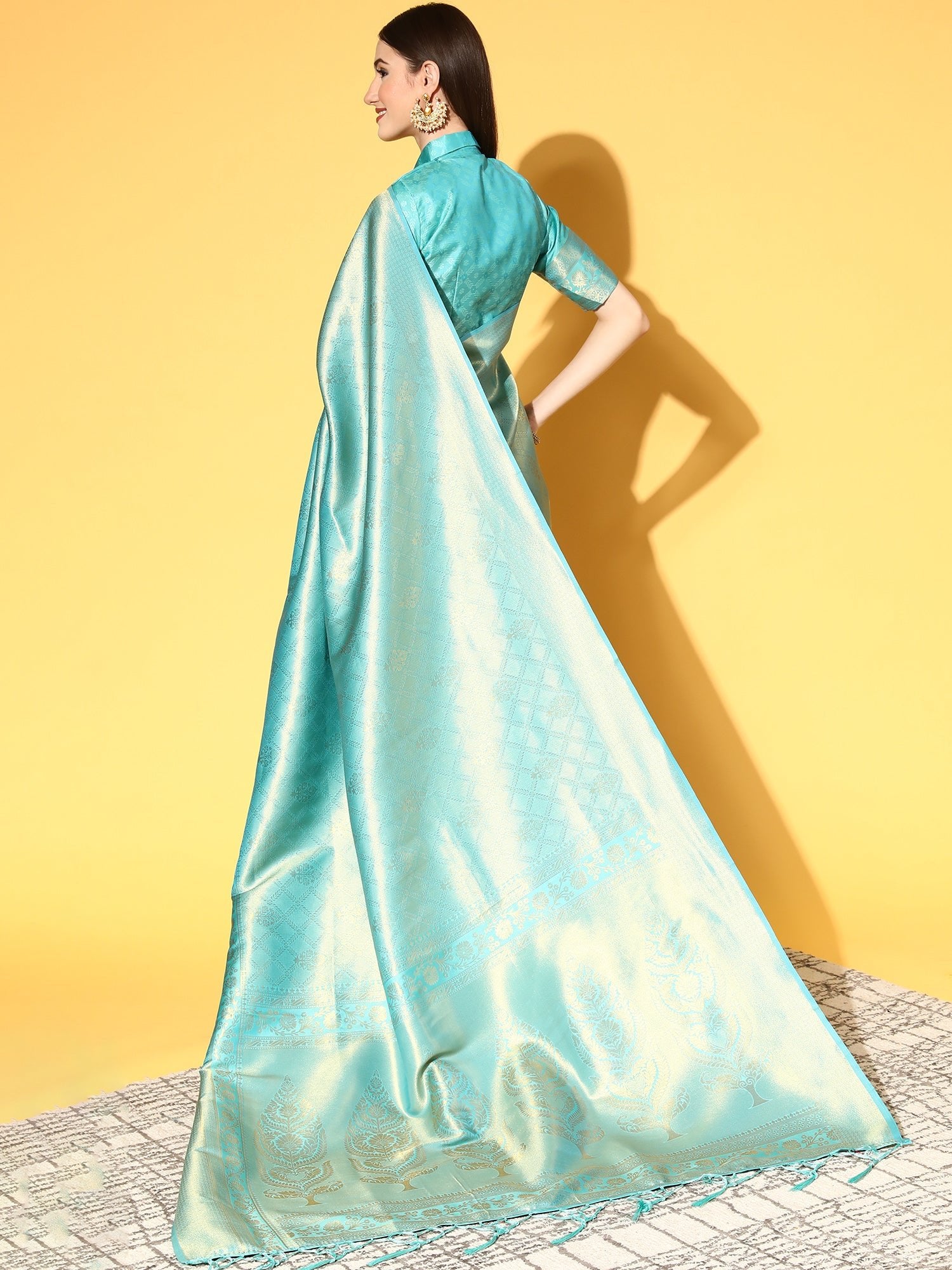 Sea Green Jari Woven Kanjivaram Saree - Ressa