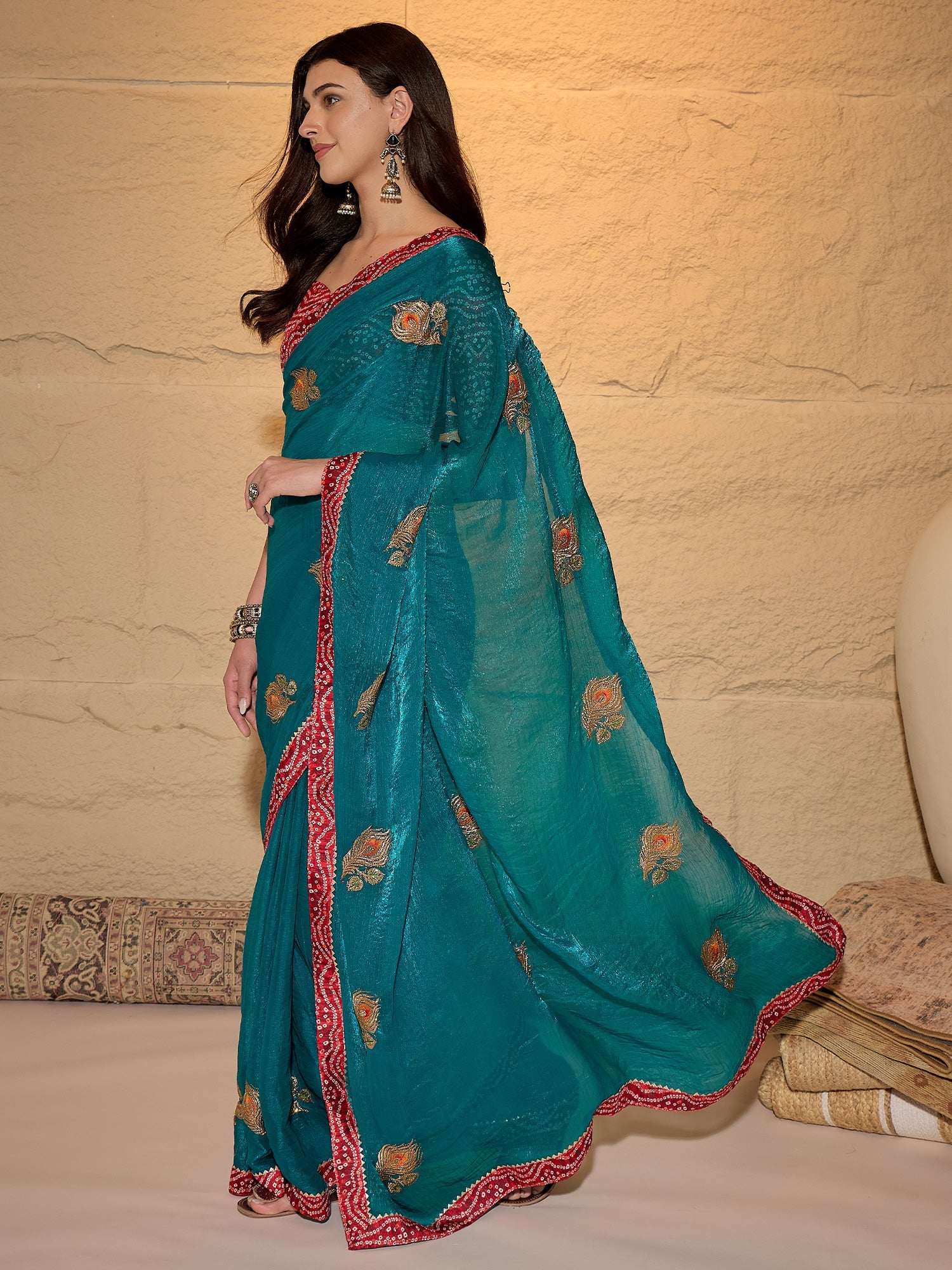 Sea Green & Red Banarasi Saree - Ressa