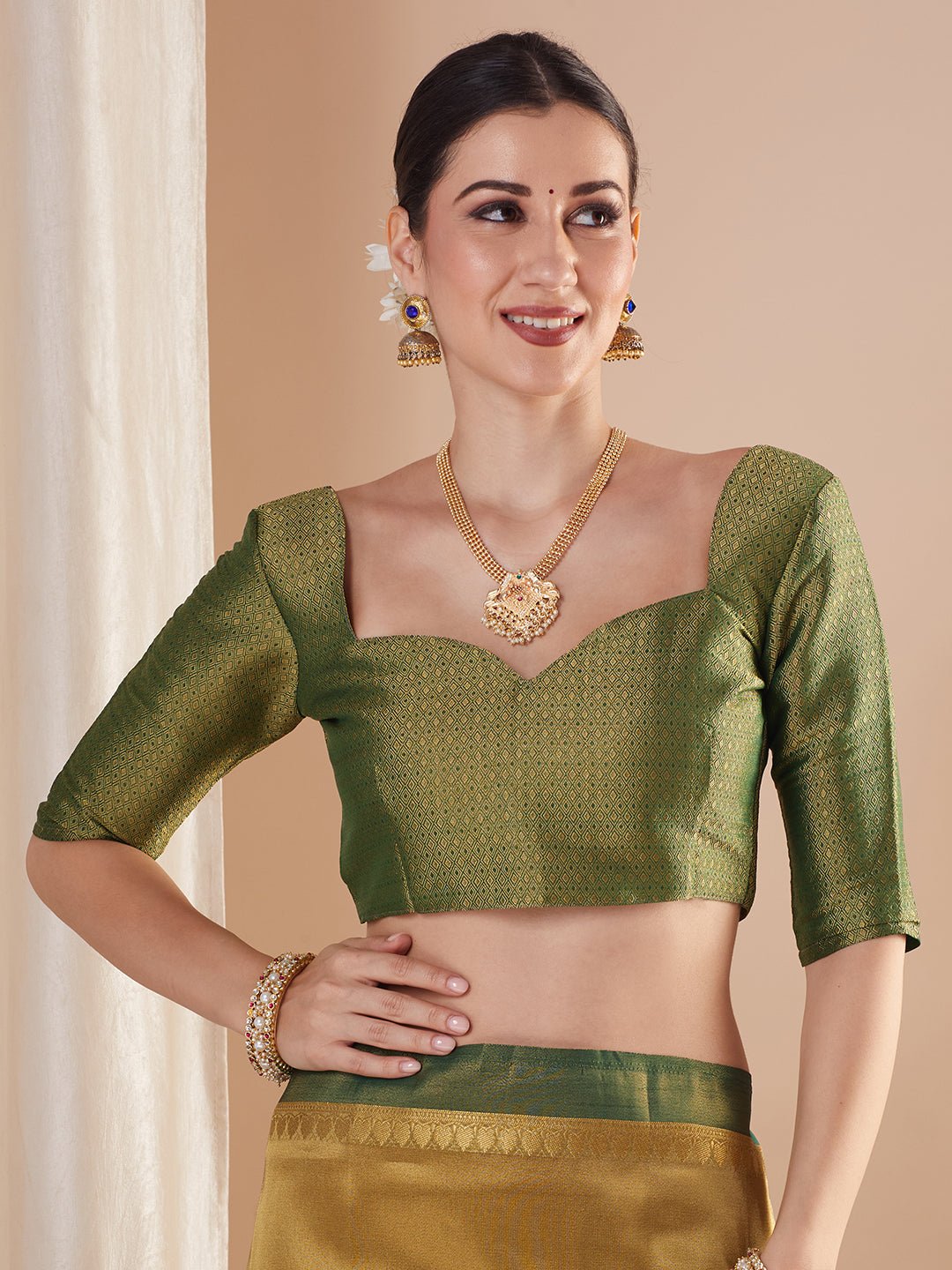 Silk Blend Heritage Banarasi Style Zari Woven Saree - Ressa