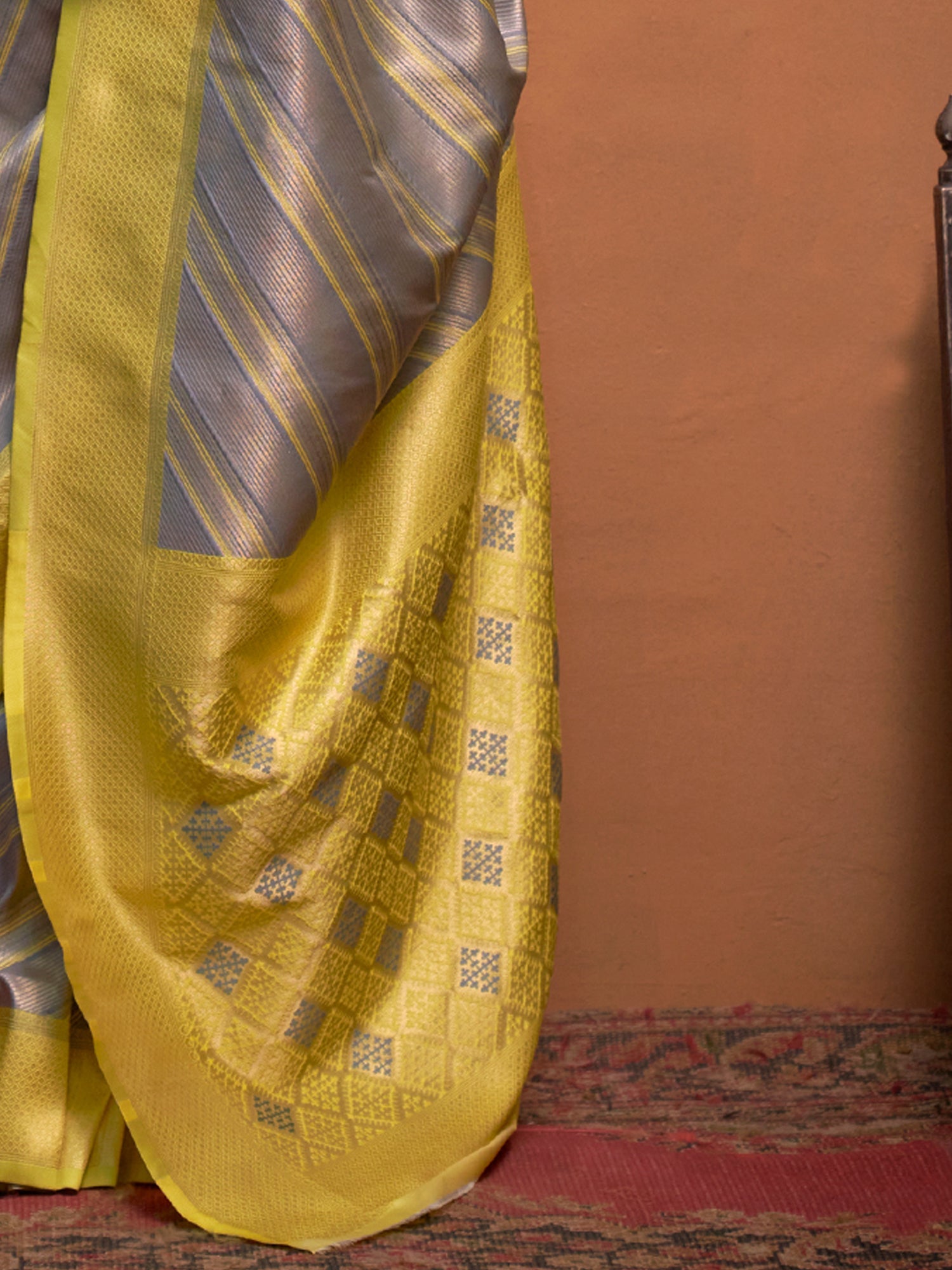 Silk Blend Heritage Banarasi Style Zari Woven Saree - Ressa