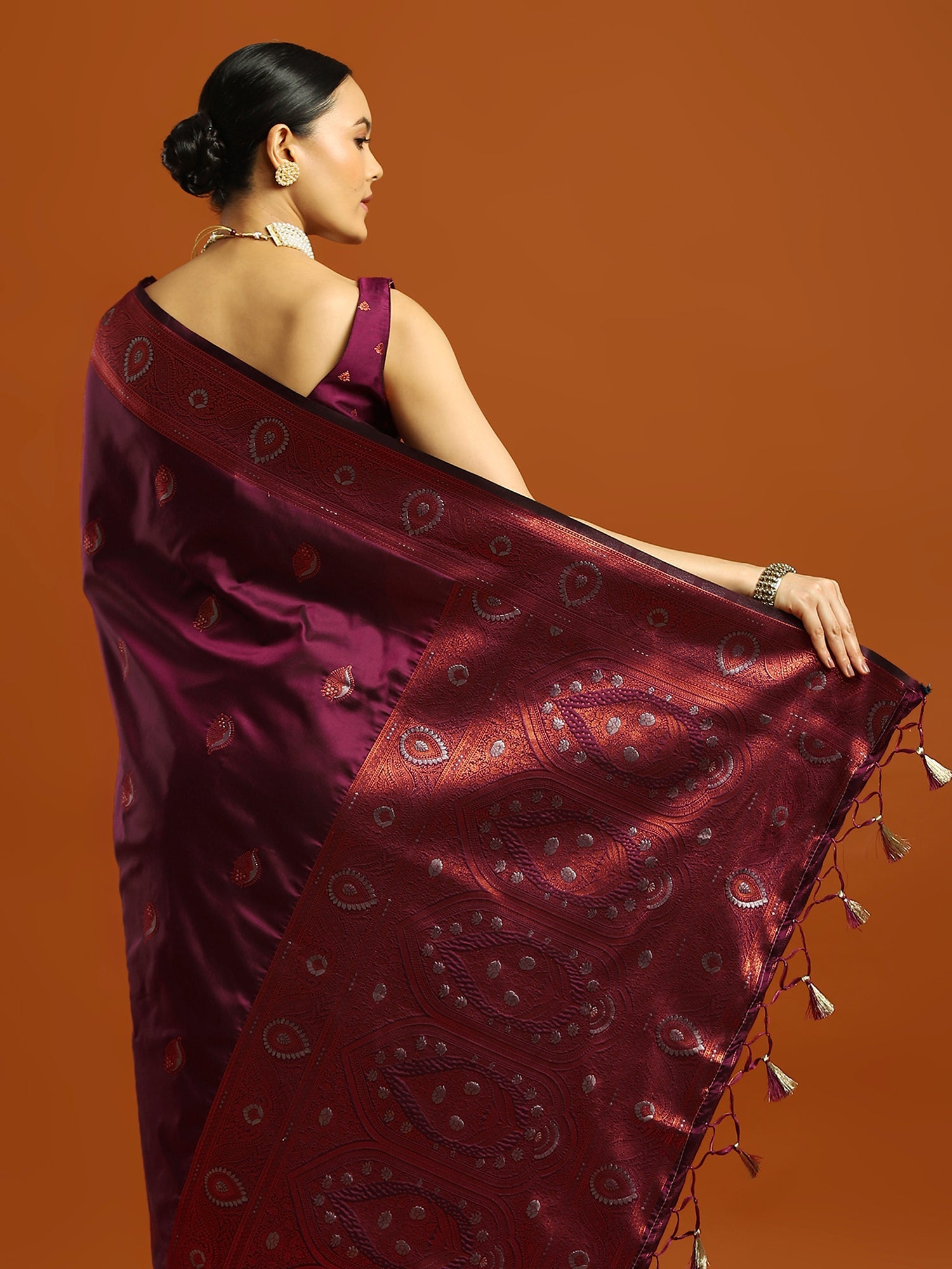 Silk Blend Heritage Banarasi Style Zari Woven Saree - Ressa
