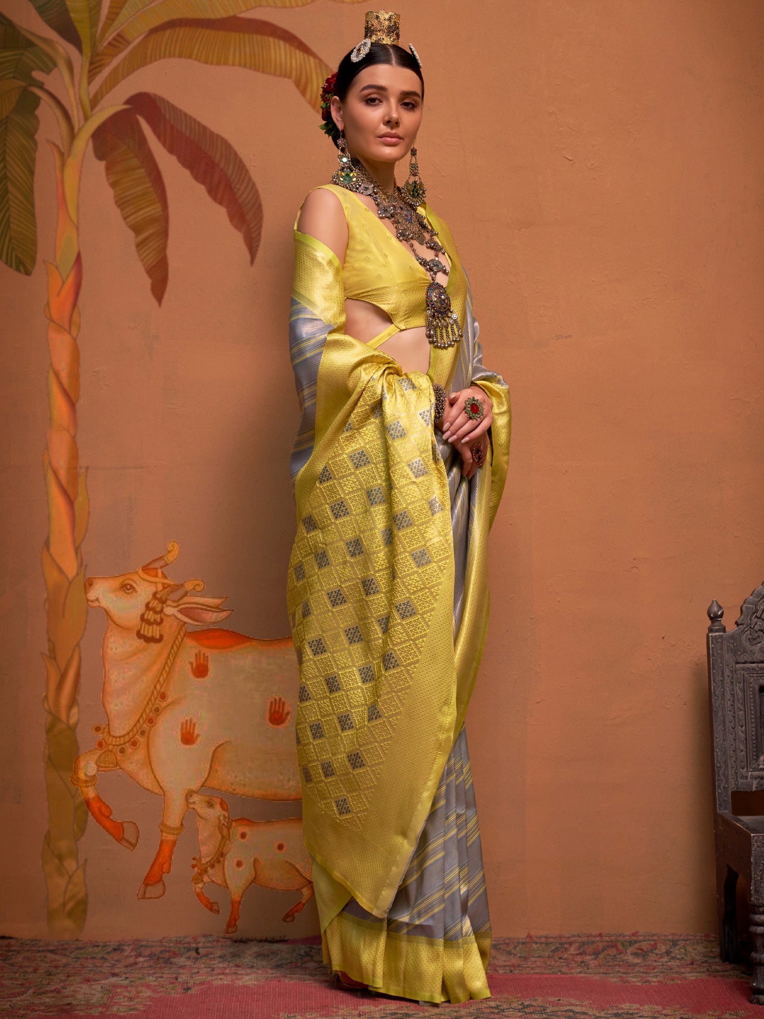Silk Blend Heritage Banarasi Style Zari Woven Saree - Ressa