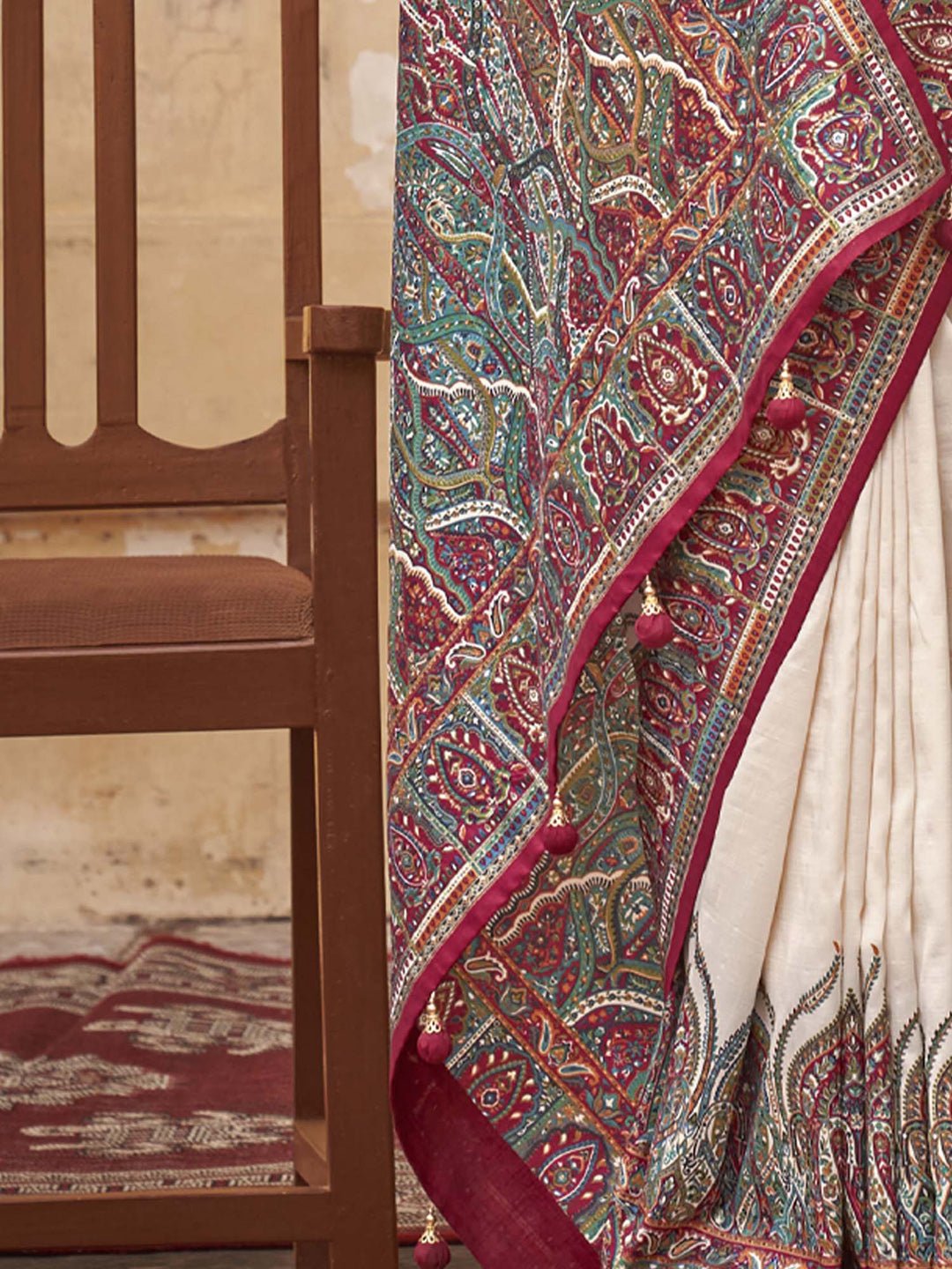 Silk Blend Off White Wedding Wear Saree - Ressa