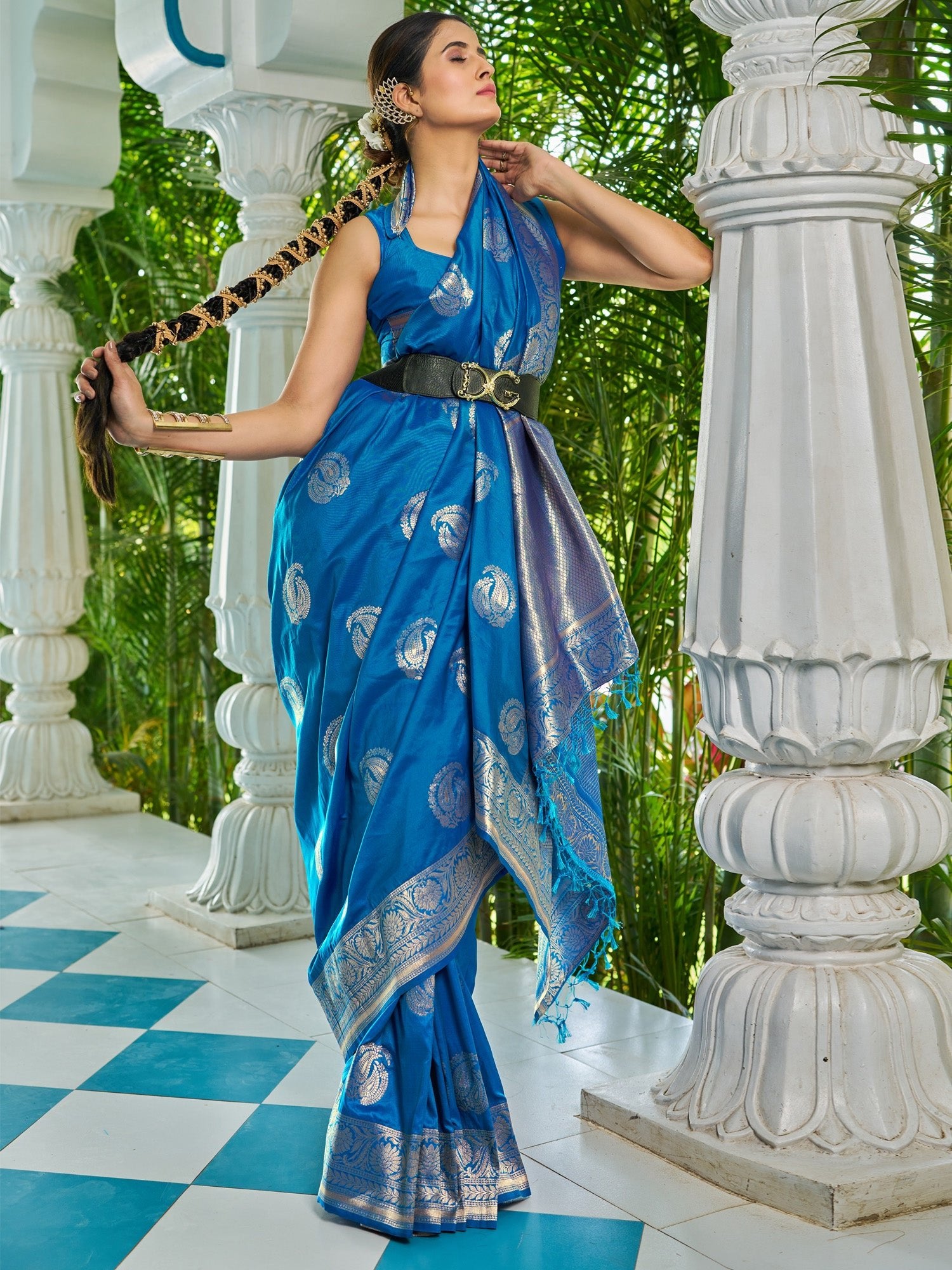 Teal Blue Banarasi Silk Saree with Large Paisley Booties - Ressa