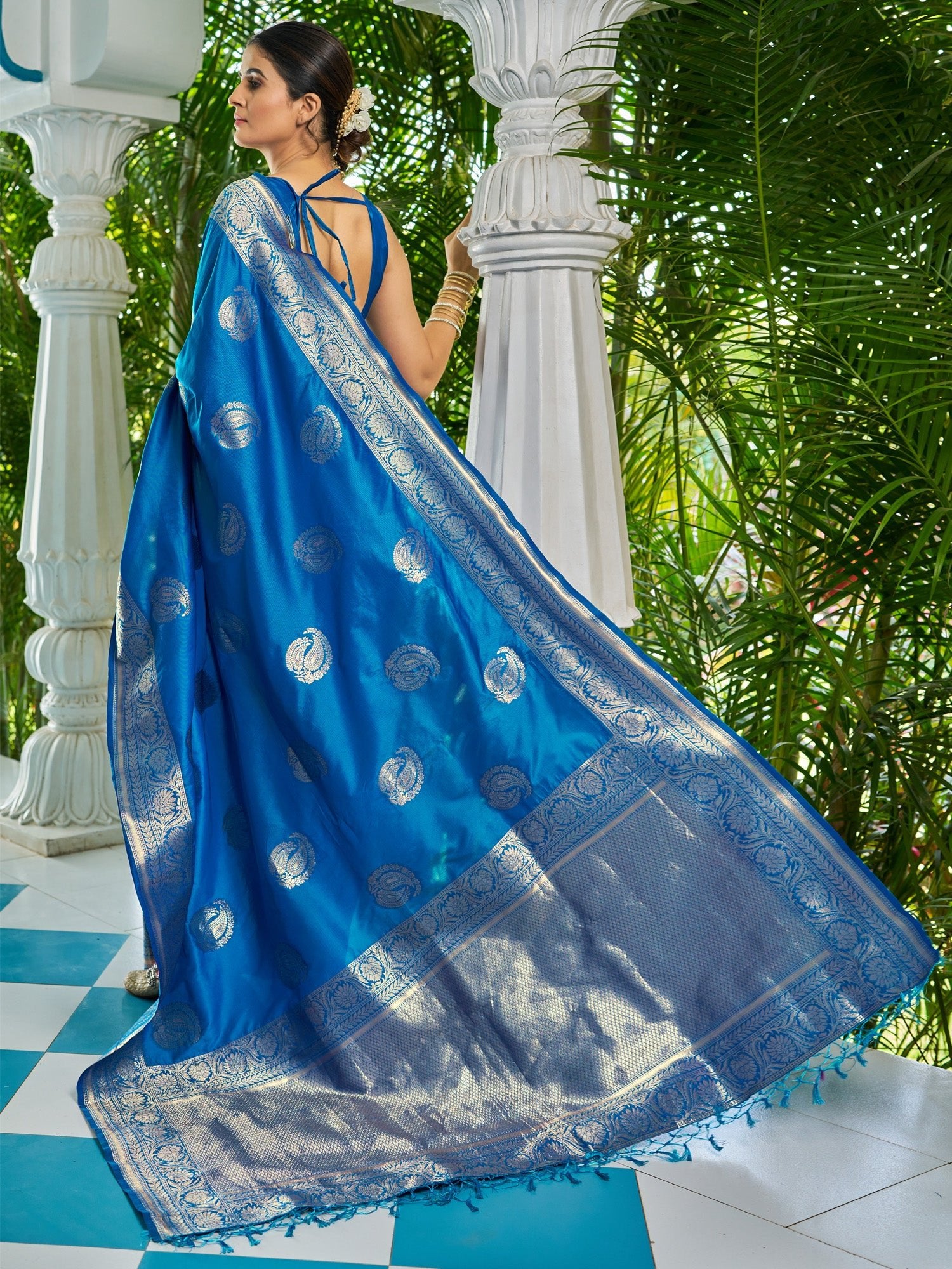 Teal Blue Banarasi Silk Saree with Large Paisley Booties - Ressa