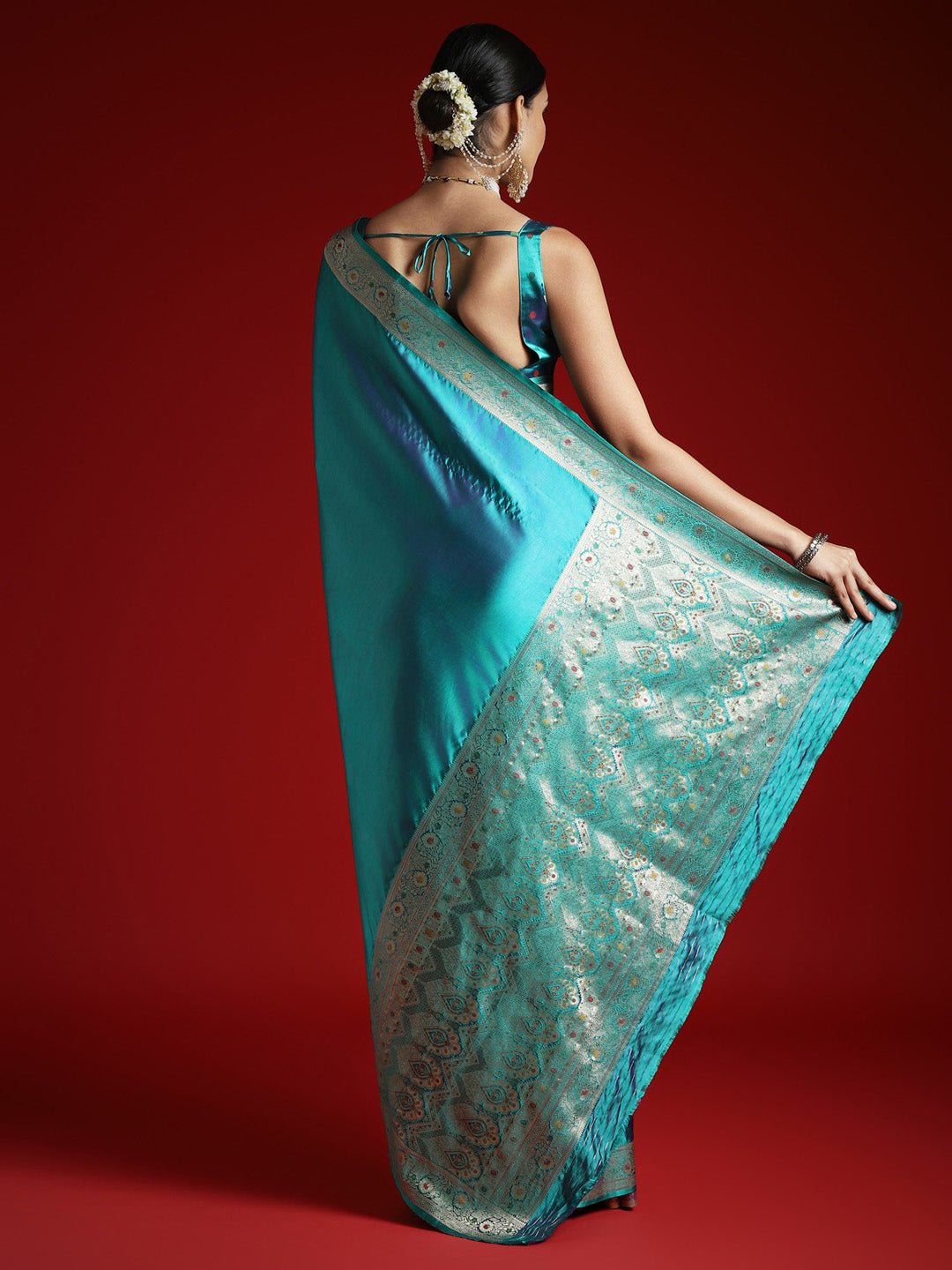 Teal Blue Silk Blend Embroidered Border Saree - Ressa
