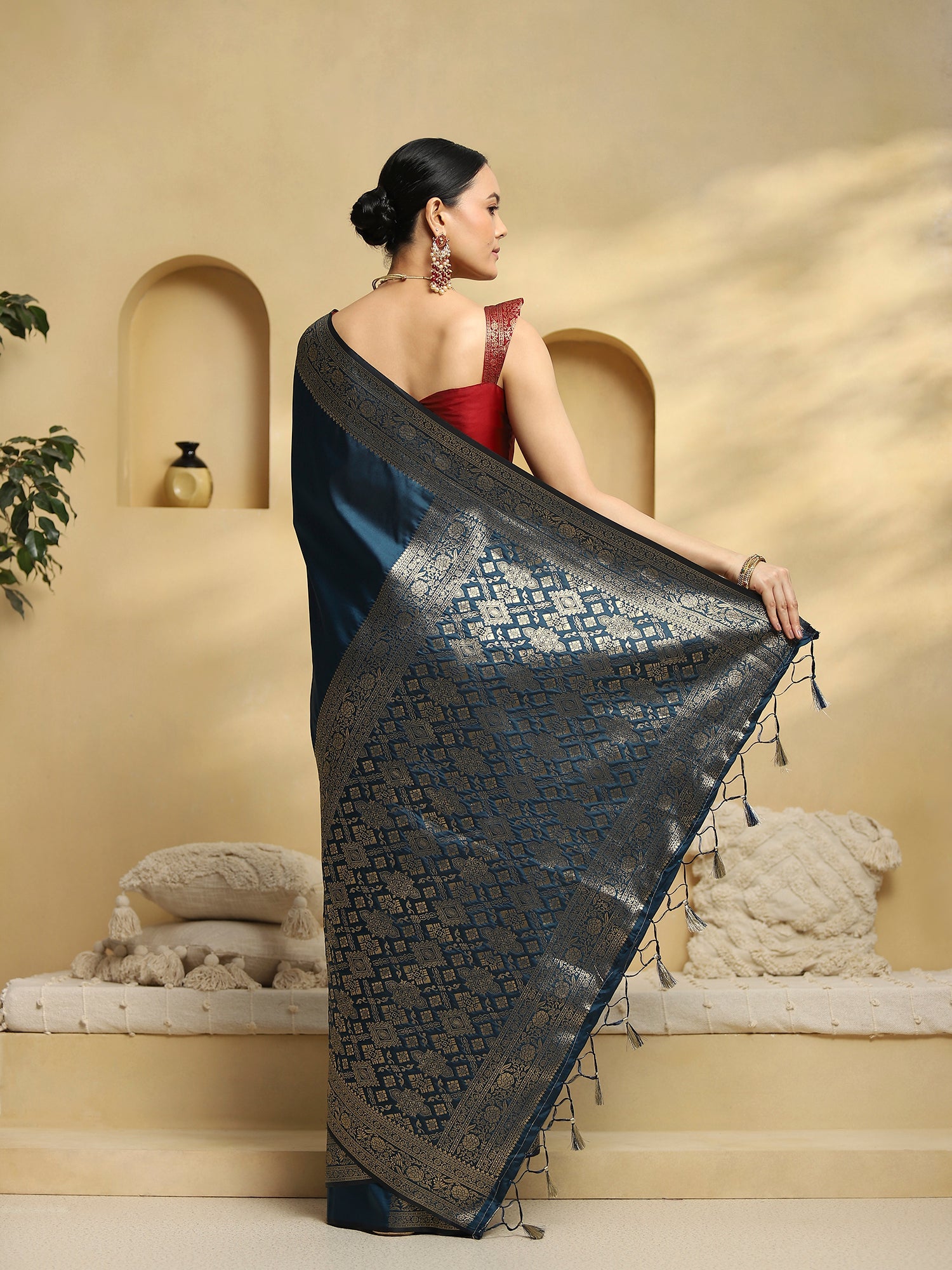 Teal Green Banarasi Silk Blend Saree - Ressa