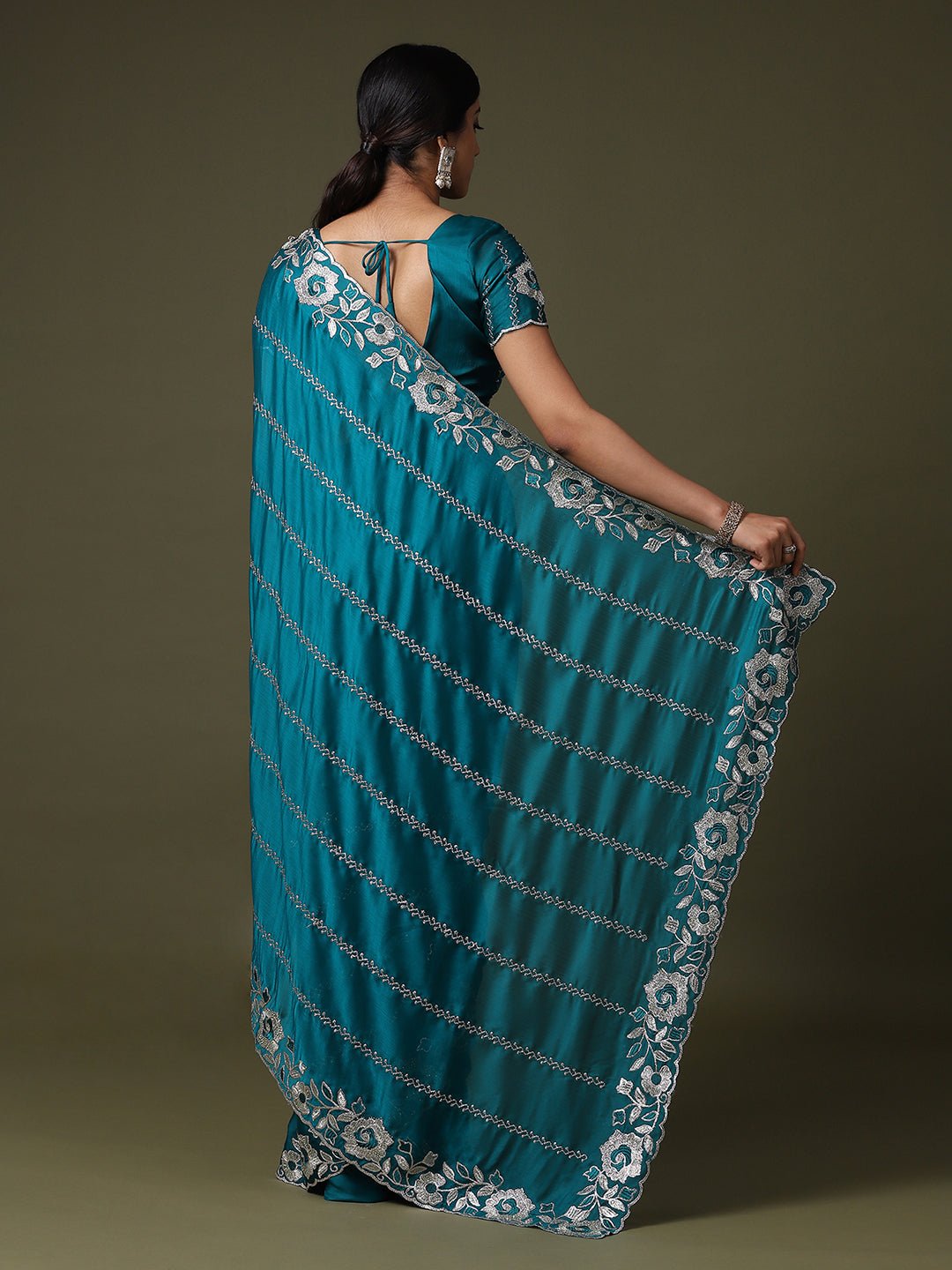 Teal green Georgette Embroidered Saree - Ressa