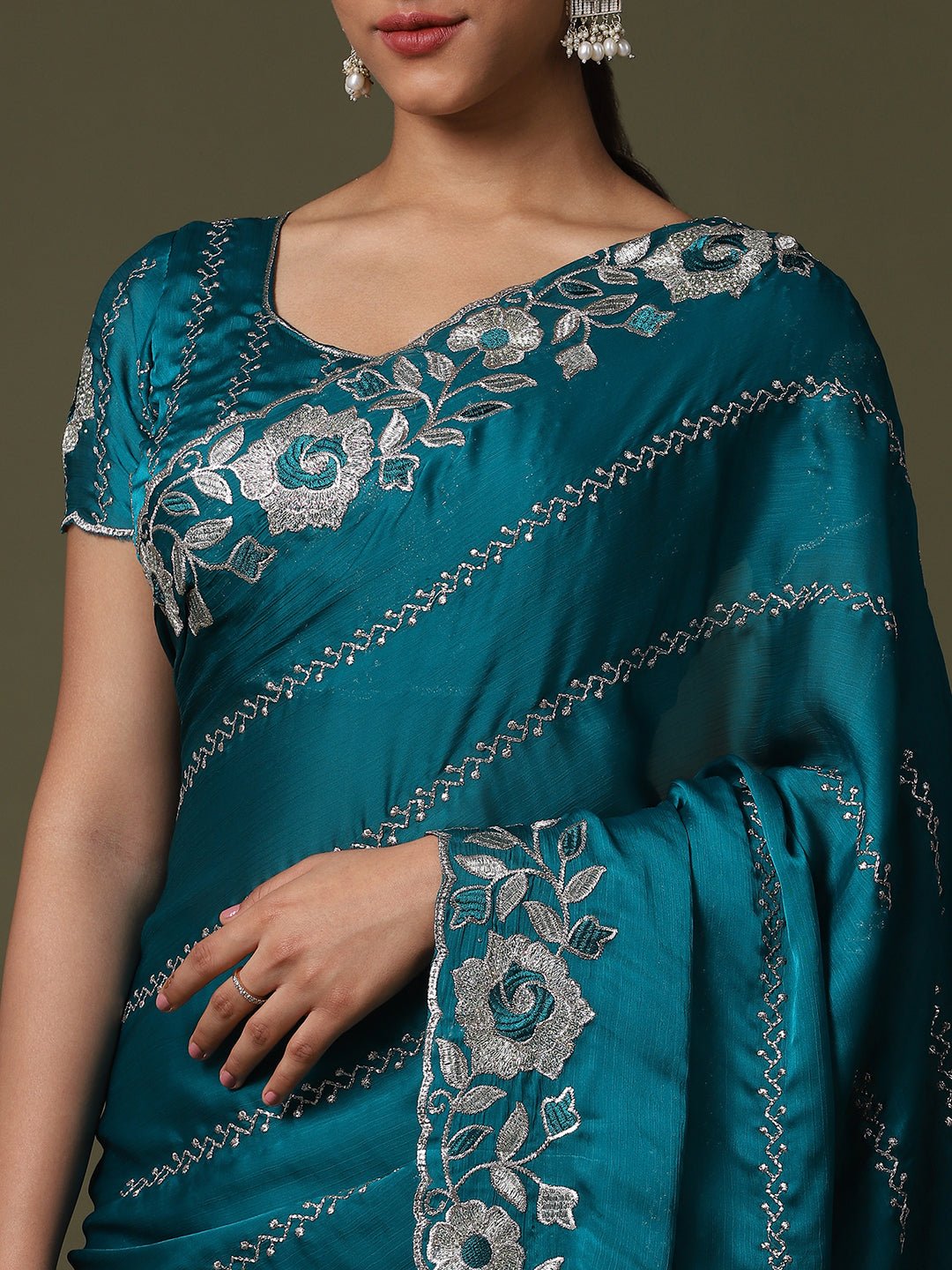 Teal green Georgette Embroidered Saree - Ressa