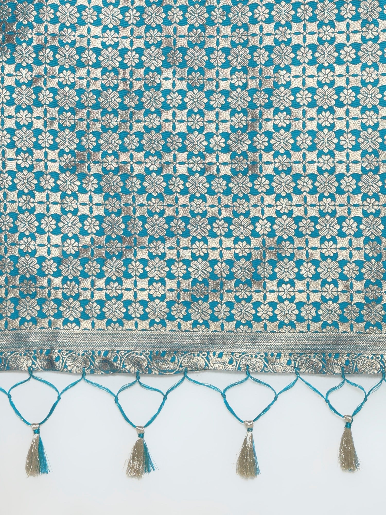 Violet &amp; Teal&nbsp; Silk Blend : Banarasi Style : Zari Woven Butti saree - Ressa