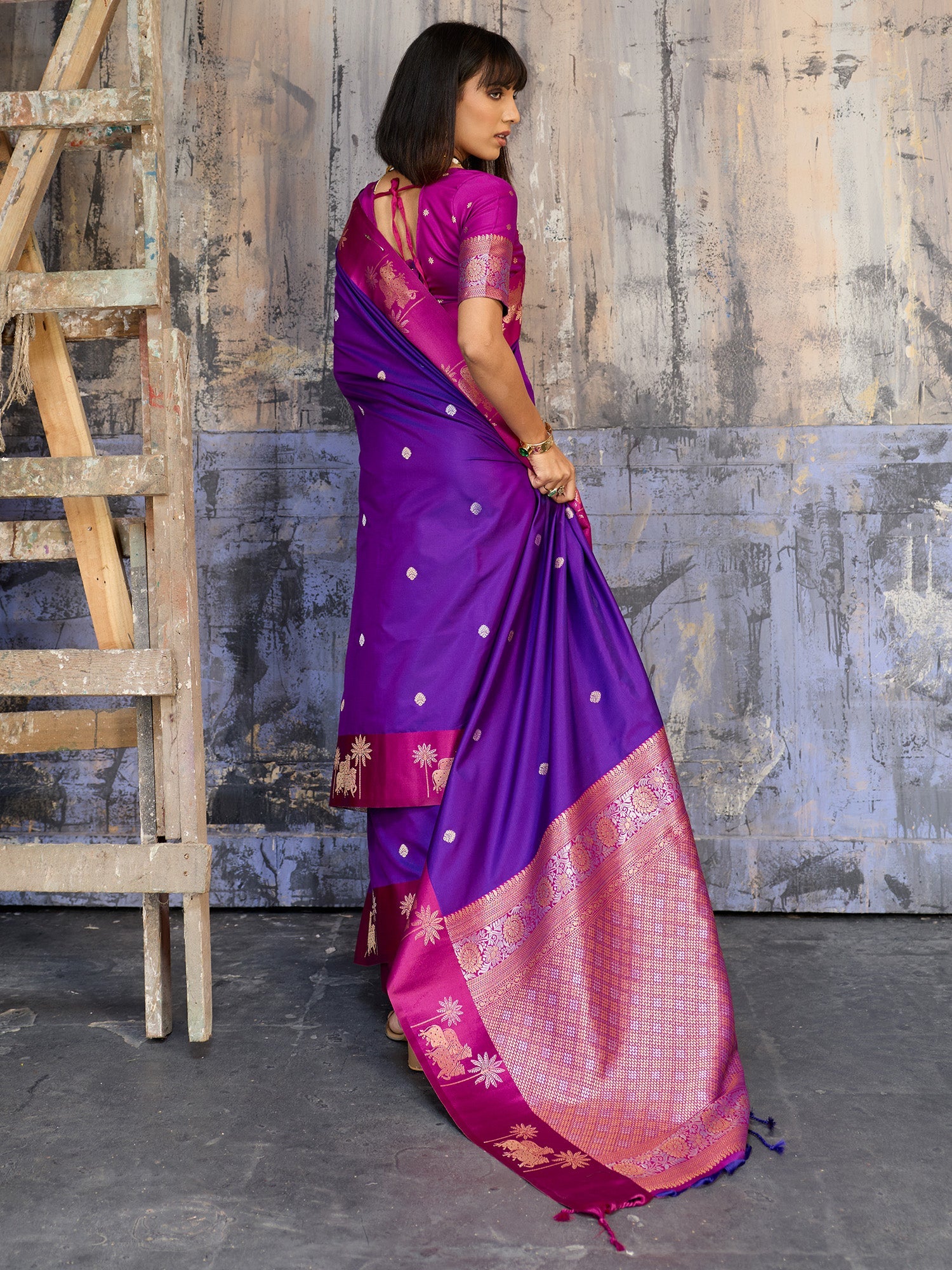 Violet & Pink Banarasi Silk Blend Saree - Ressa