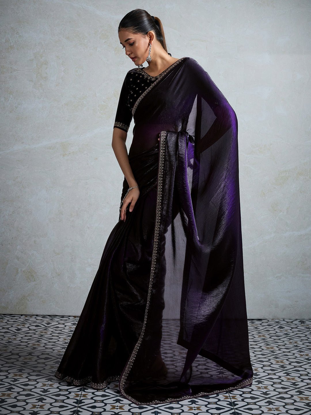 Violet Polyester Shimmer Finish Embroidered Border saree - Ressa