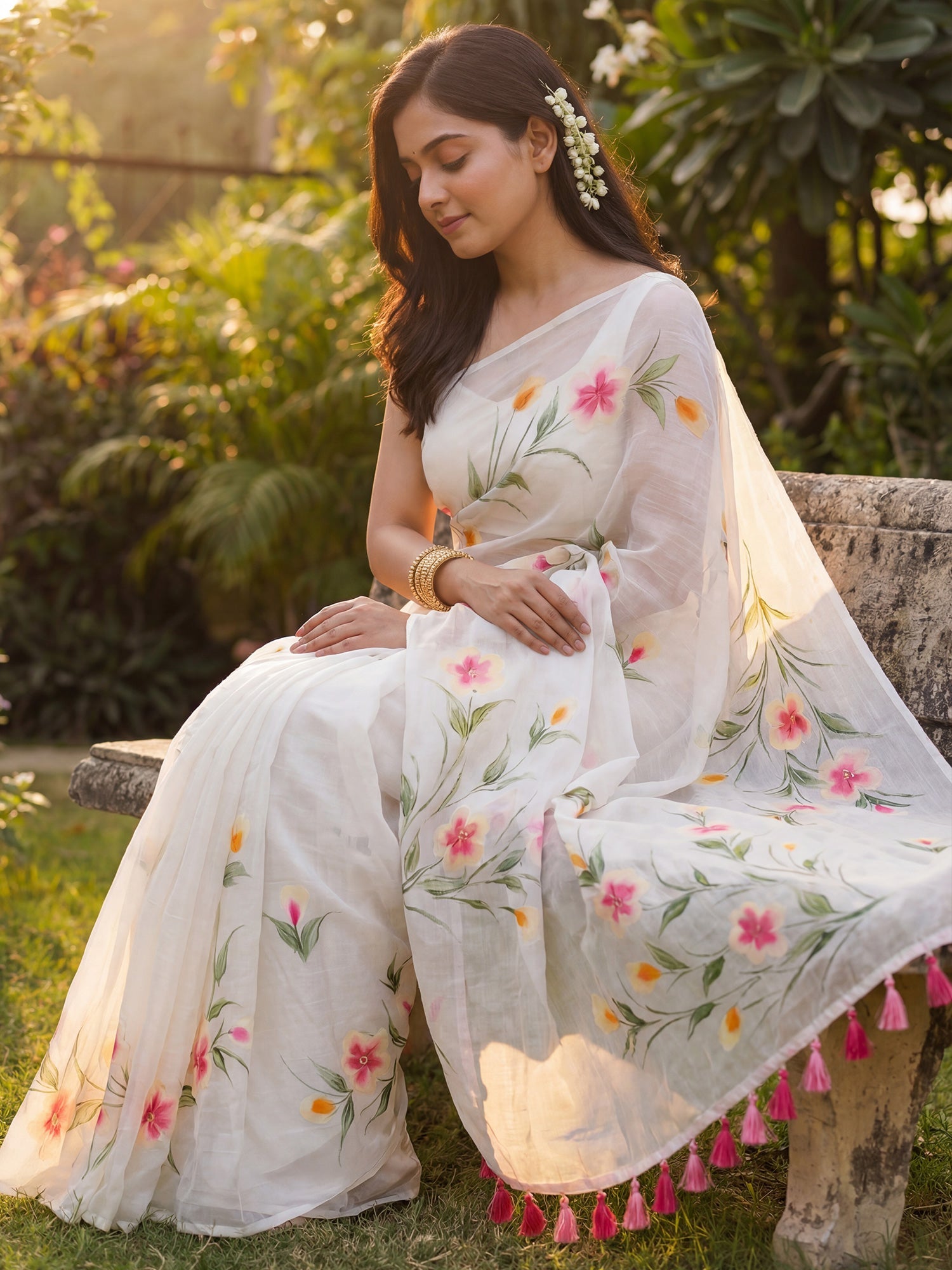 White Chinnon Hand Printed Saree - Ressa