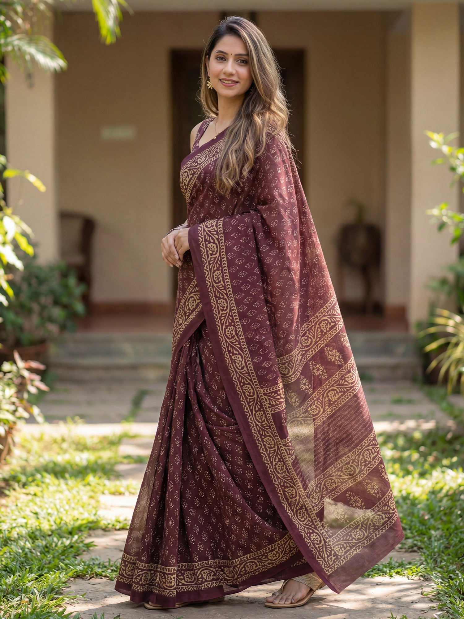 Wine Cotton Blend Printed Saree - Ressa