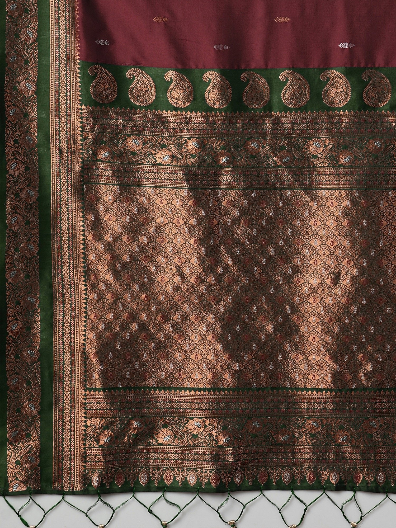 Wine Red & Emerald Green Banarasi Silk Zari Weaving Saree - Ressa